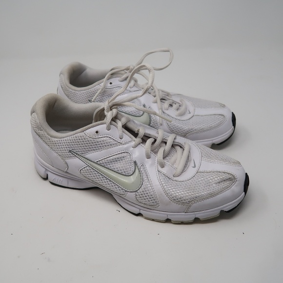 track star running shoes
